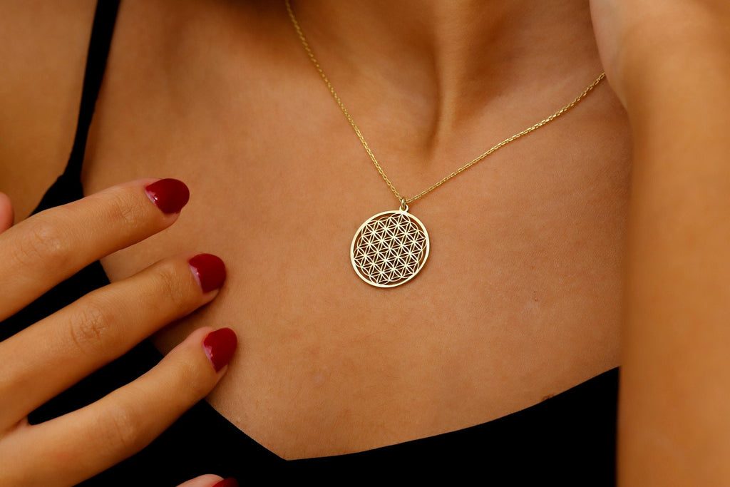 Life Harmony Flower of Life Pendant Necklace - Radiate Positive Energy and Connection